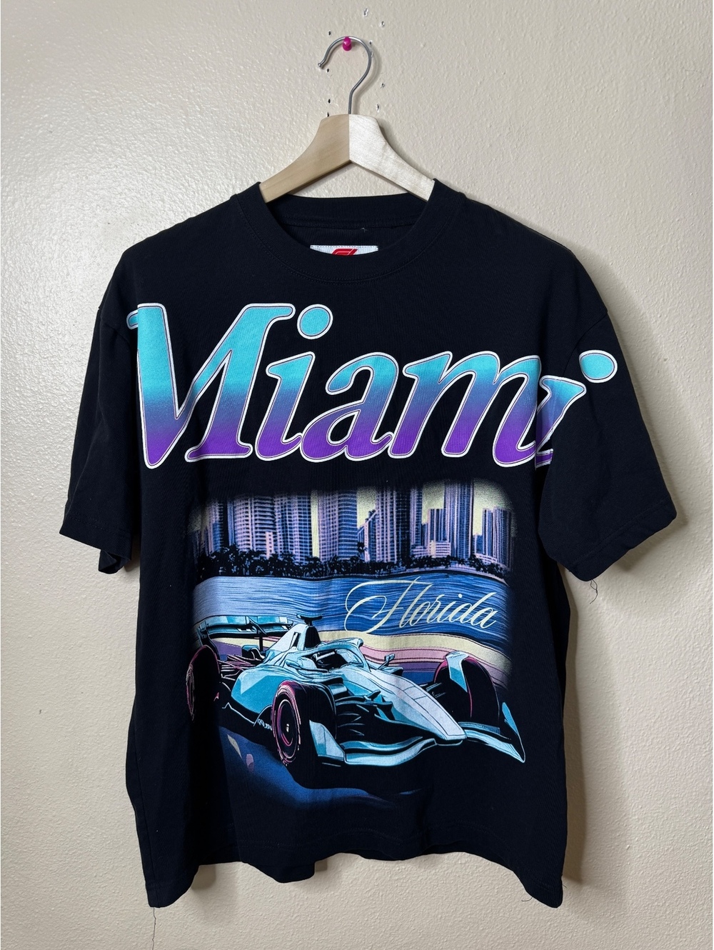 Formula 1 PacSun Size L Miami Florida F1 Race Car Graphic T-Shirt Black